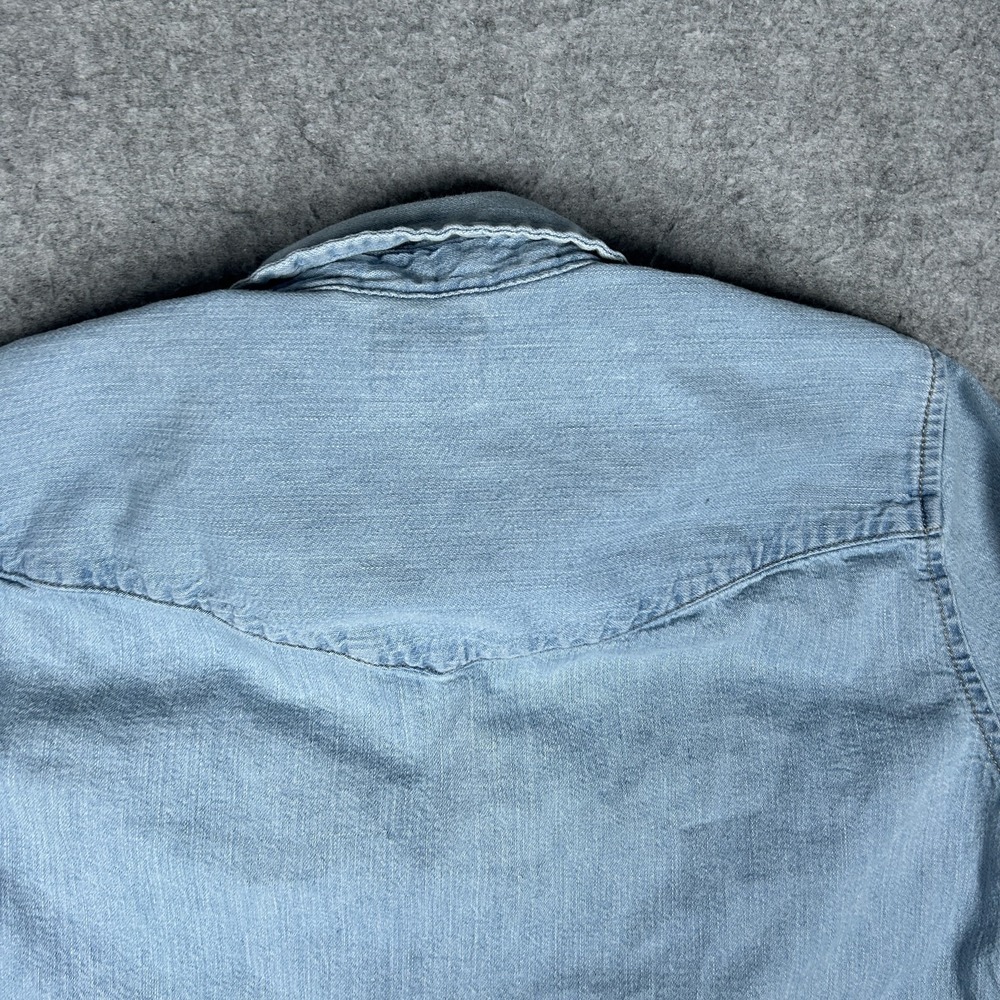 Vintage Levi's Button Down Shirt Womens Small Light Blue Y2K Denim Western Snap - Picture 12 of 13